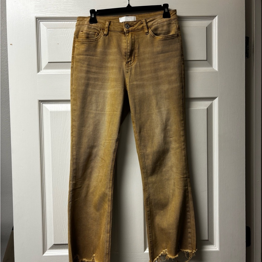 Chic Tan Straight, Stretch Women's Jeans VERVET